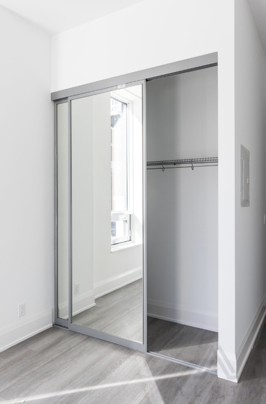 Aluminum Closet Doors 8