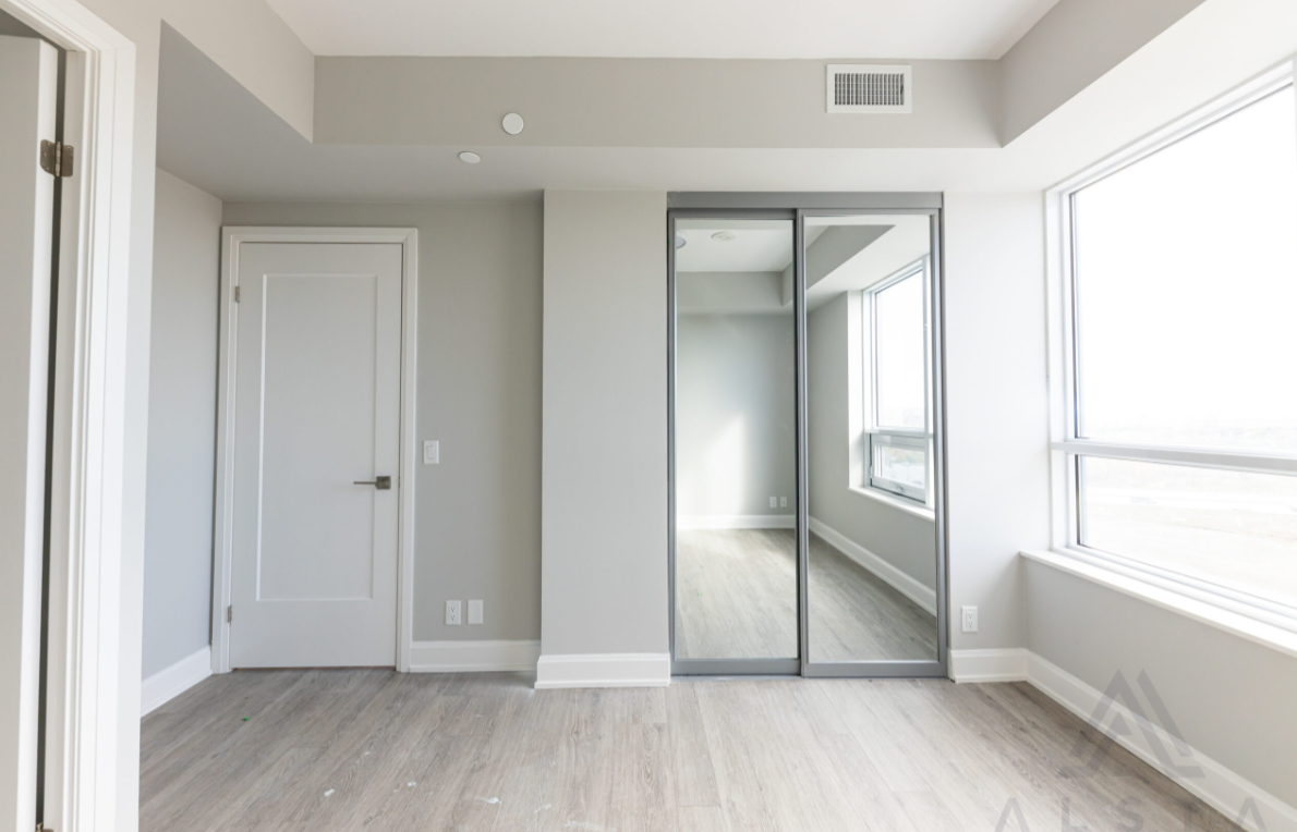 Aluminum Closet Doors 4